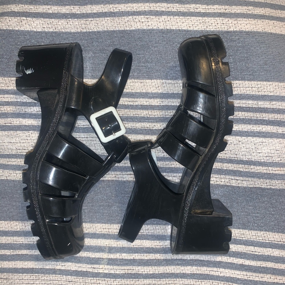 Black Jelly Sandals